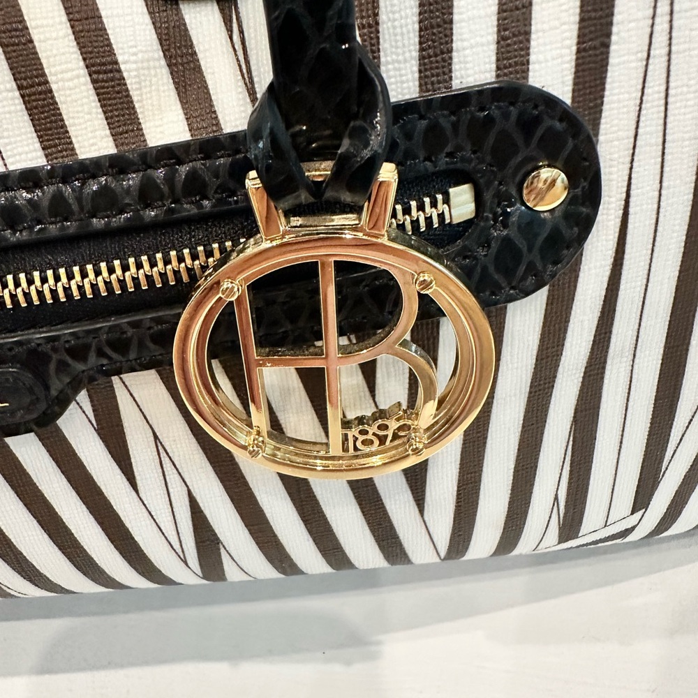 Henri Bendel NWT Disturbed Stripe Barrel Satchel Rare - Picture 11 of 16